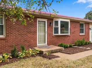 2206 Courtney Ave, Nashville, TN 37218