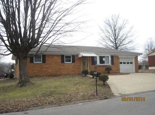 505 Cherokee Dr, New Albany, IN
