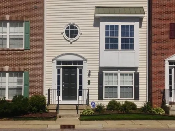 117 Clancey St, South Bend, IN 46637
