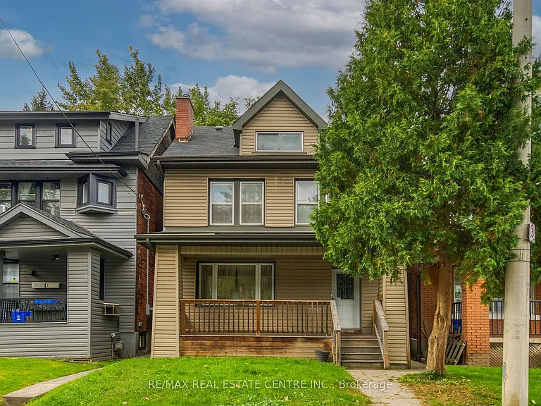 31 Gibson Ave — Photo 1