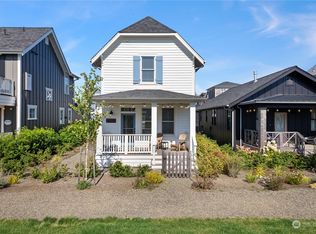 24 Barnhill Loop, Pacific Beach, WA 98571