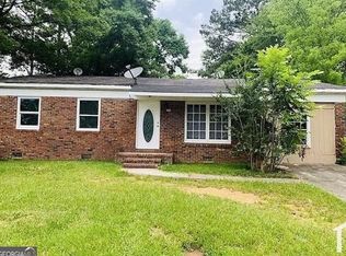 2867 Village Green Dr, Macon, GA 31206
