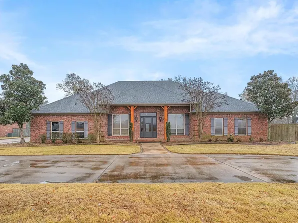 1070 Mound View Dr, England, AR 72046