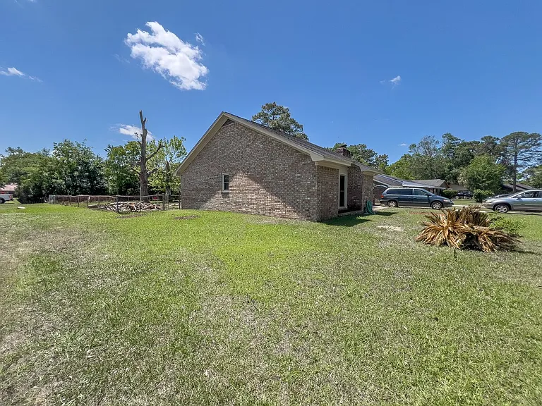 215 Ruffin Rd — Photo 13
