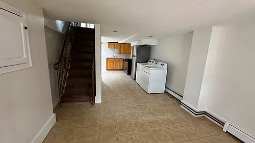 42.5 Jewett Ave Photo 1