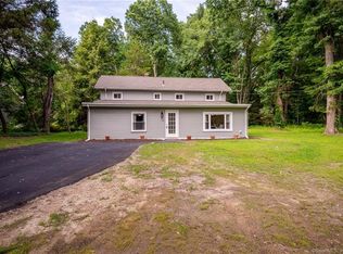 69 Mullen Rd, Enfield, CT 06082