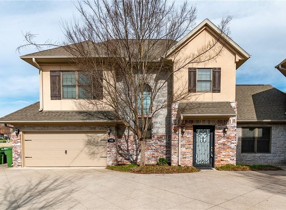 1st image of 2633 Everest Ave