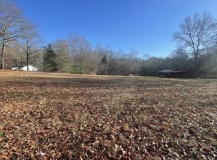 9873 Holloway Ln, Bon Aqua, TN 37025