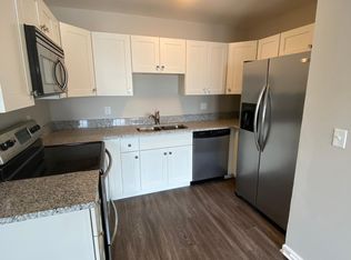 667 Waycross Rd #B, Cincinnati, OH 45240