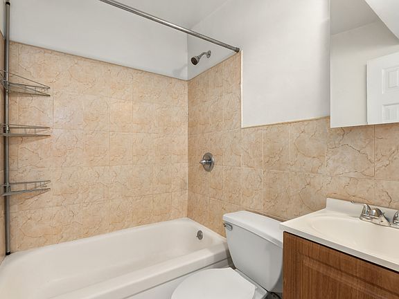 4th image of 222 1st Ave APT 5A