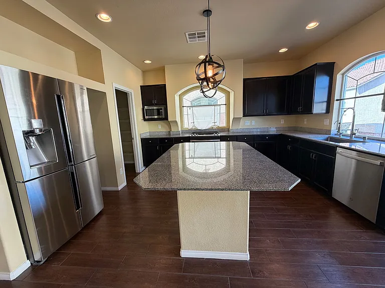 6014 Pirates Delight Ave — Photo 22