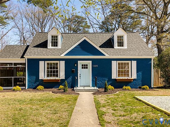 3rd image of 1005 Willow Lawn Dr