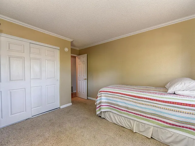11646 Inverness Way #B — Photo 25