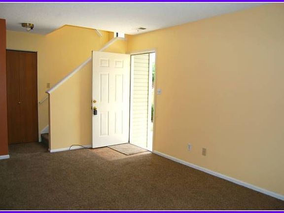 1410 Xanthia Living Room