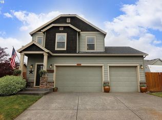 1015 NE Cascadia Ridge Dr, Estacada, OR 97023