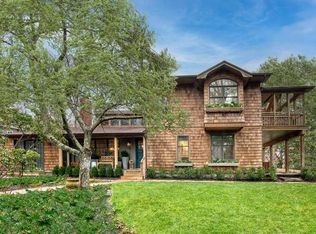 2 Settlers Landing Ln, East Hampton, NY 11937