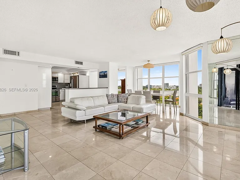 1901 Brickell Ave #B1109 — Photo 3