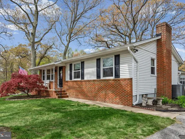 1237 Hillcreek Rd, Pasadena, MD 21122