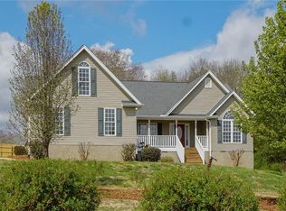 208 Miller Farm Rd, Westminster, SC 29693