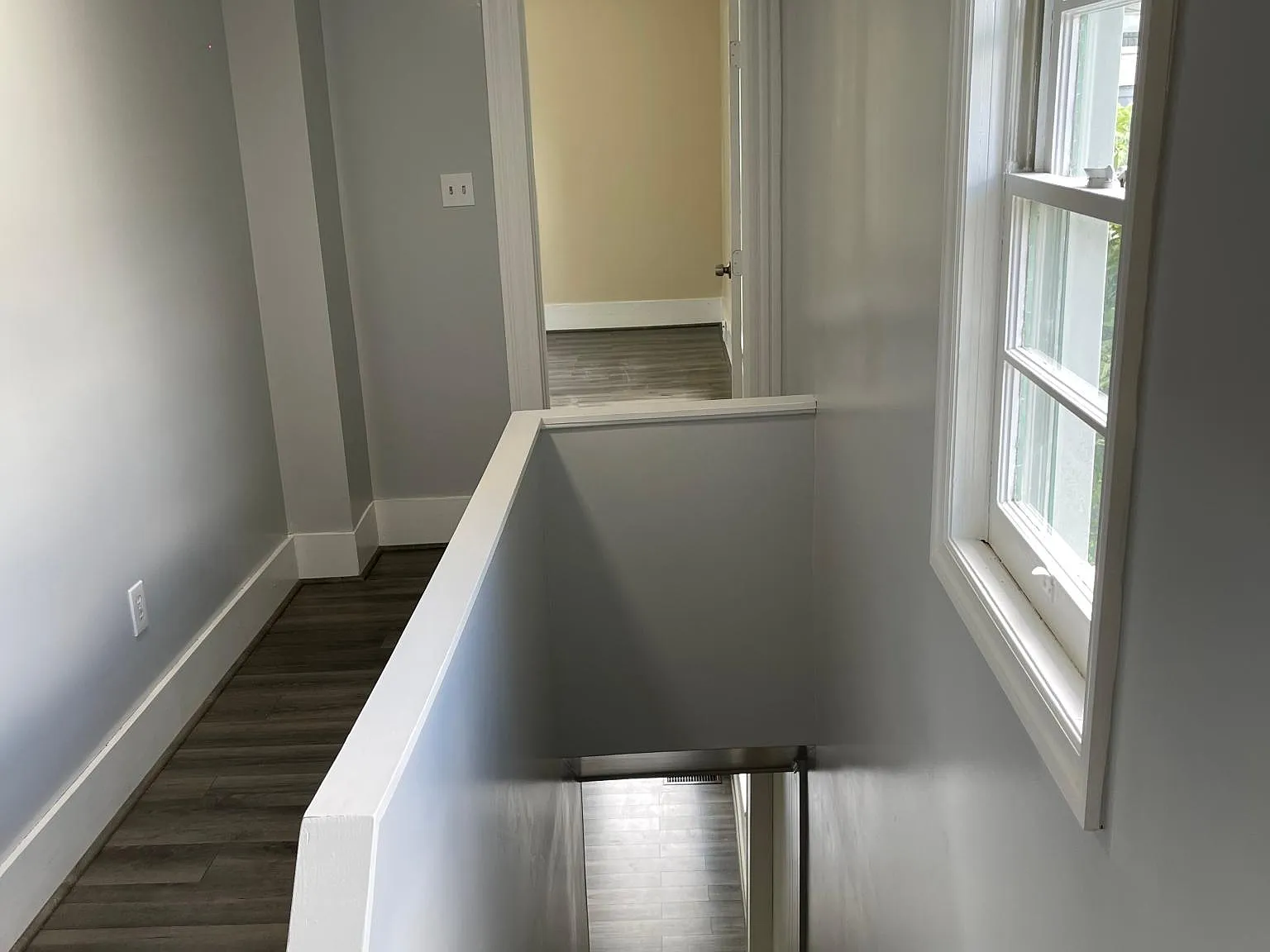 3 bed, 1.5 bath, 1388 sqft, $1,275 — Photo 1