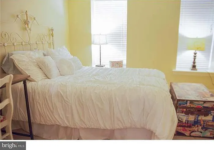 2 bed, 1067 sqft, $2,250 — Photo 4