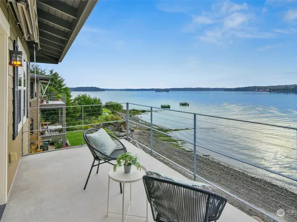 9551 South Beach Drive #3C, Bainbridge Island, WA 98110