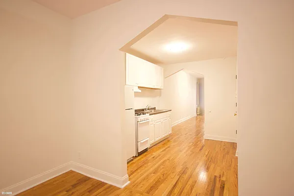 Rented by Citi Habitats | media 8