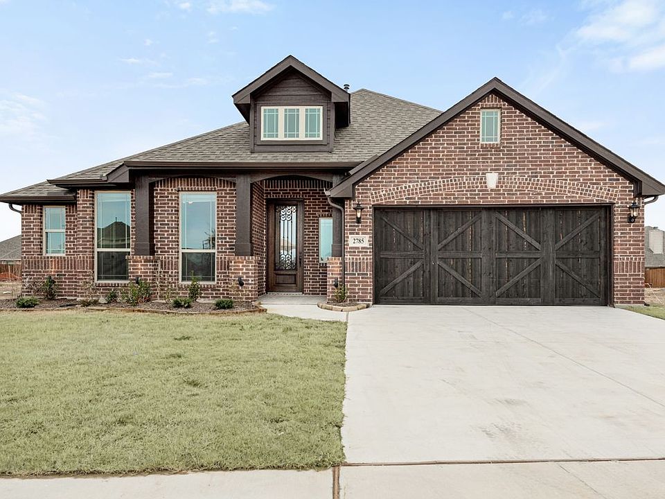 1st image of 2785 Greenridge Dr