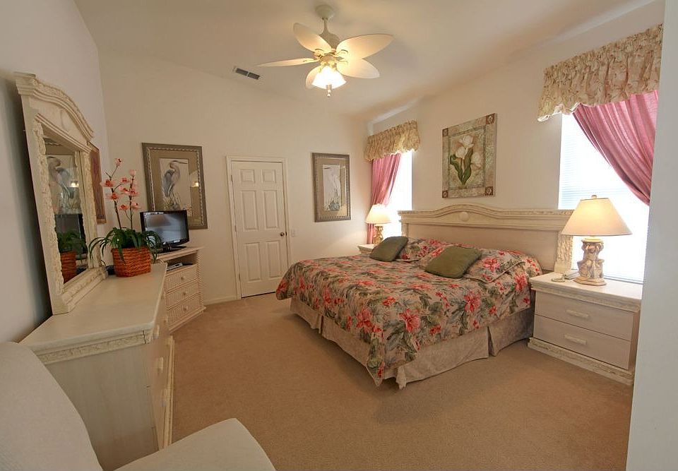 King Master Bedroom 1