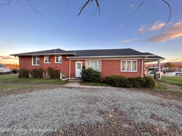 857 S Main St, Old Forge, PA 18518