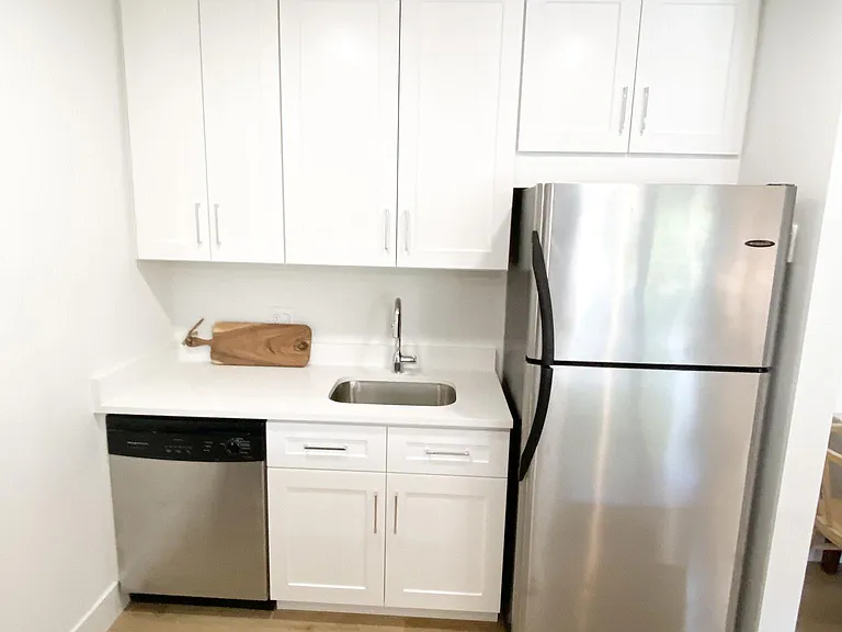 3212 NE 9th St #204 — Photo 10