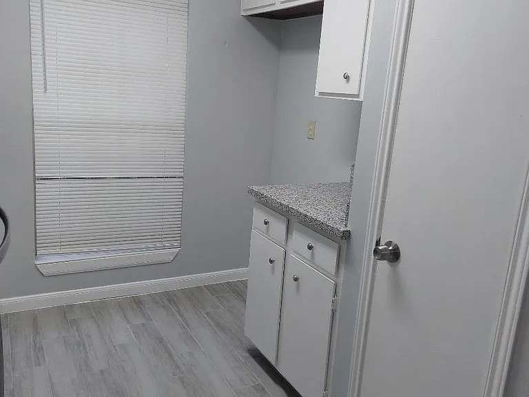 1846 Hollister St #6 — Photo 7