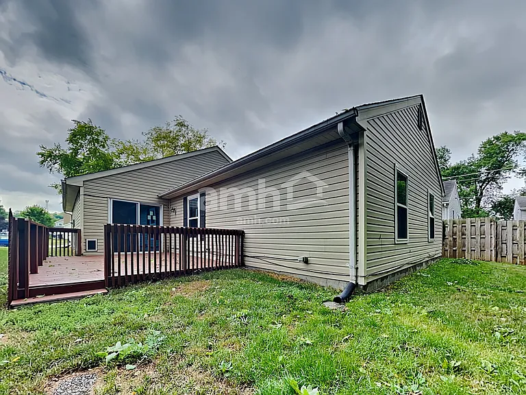 2515 Bridgewood Dr — Photo 18