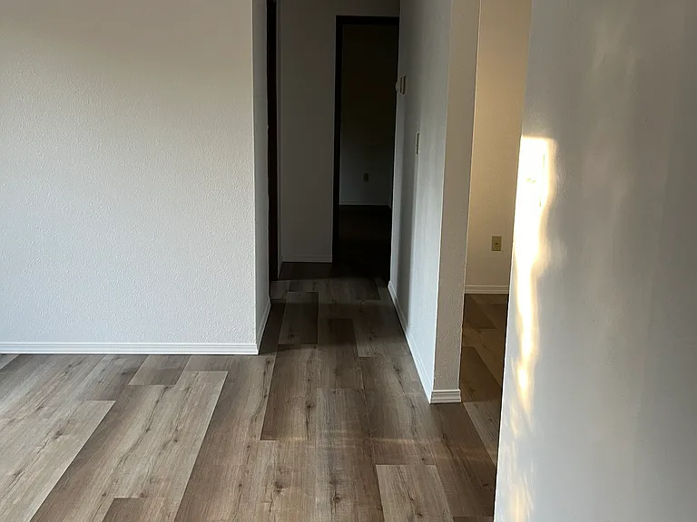 9923 158th St E — Photo 2