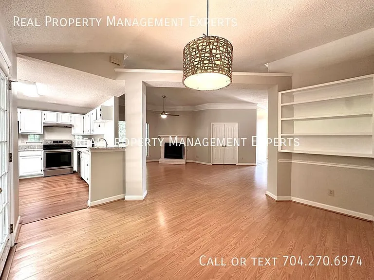 801 Water Wheel Ct — Photo 11