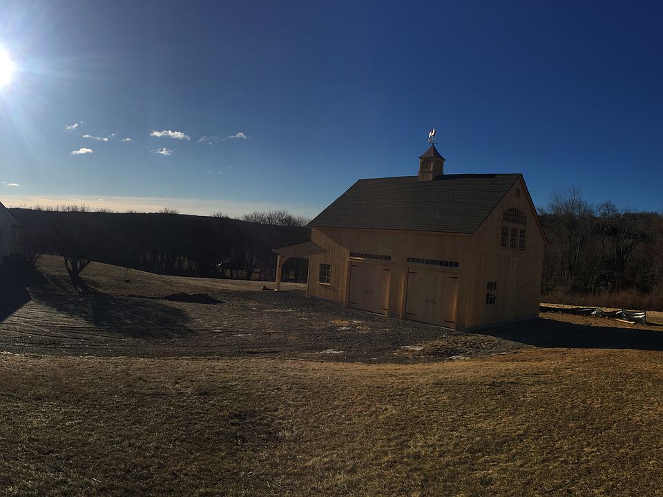 Barn/Garage added 2018
