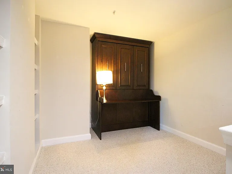 2451 Midtown Ave #305 — Photo 20