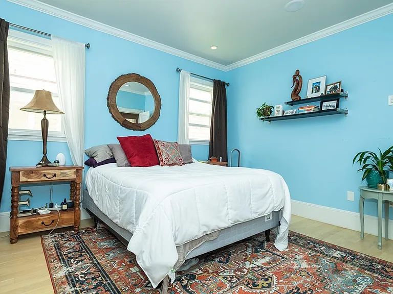 47 Pearl St #1 — Photo 5
