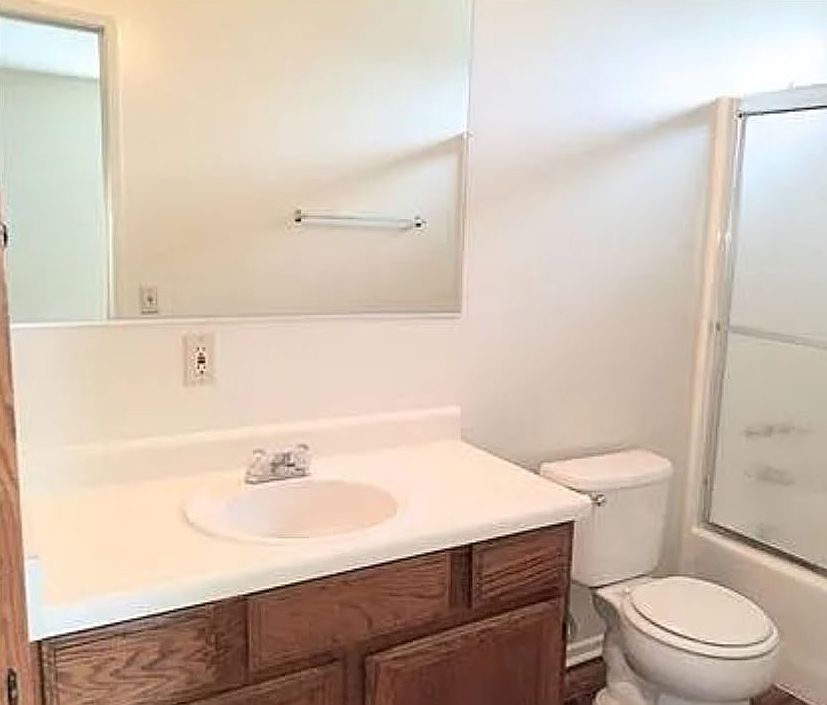 1st image of 1533 257th St #60561218