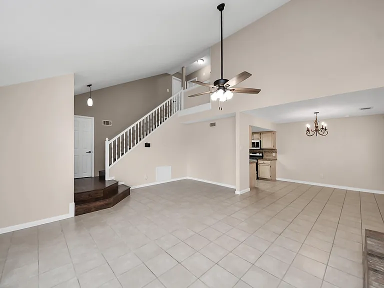 7821 Theissetta Dr #141 — Photo 13
