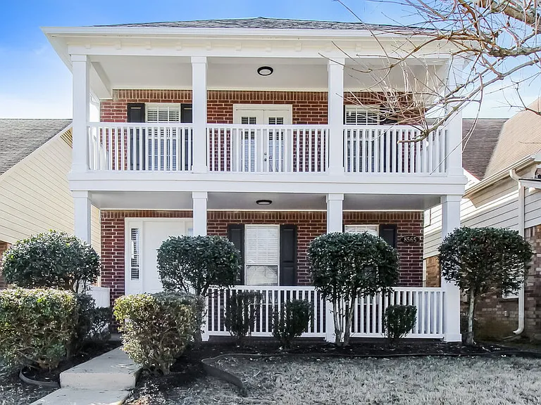 8565 Griffin Park Dr — Photo 4