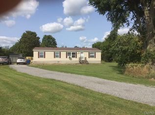 28597 Empie Rd, Three Mile Bay, NY 13693