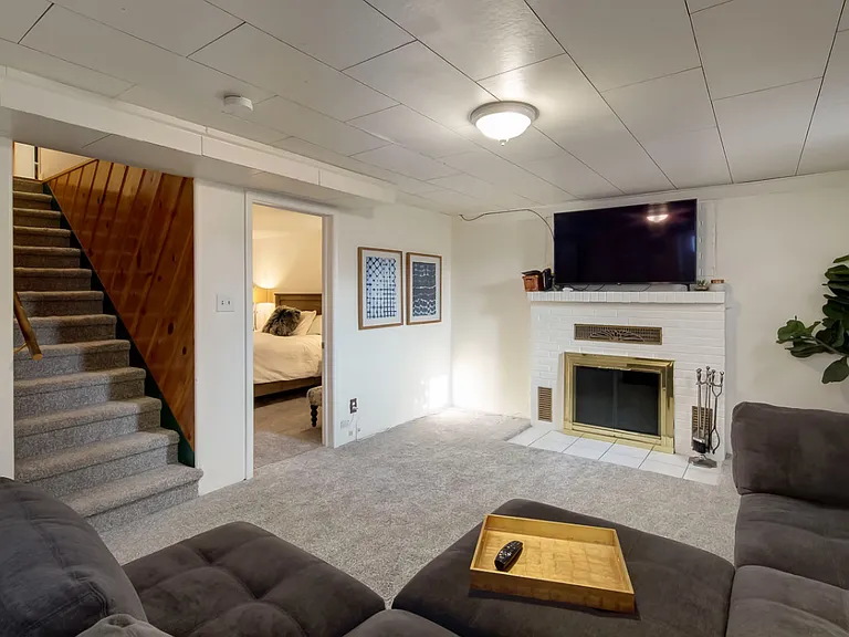 707 S Michael St — Photo 10
