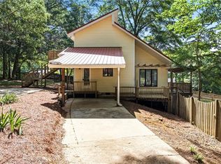 389 Peachtree Rd, Jefferson, GA 30549