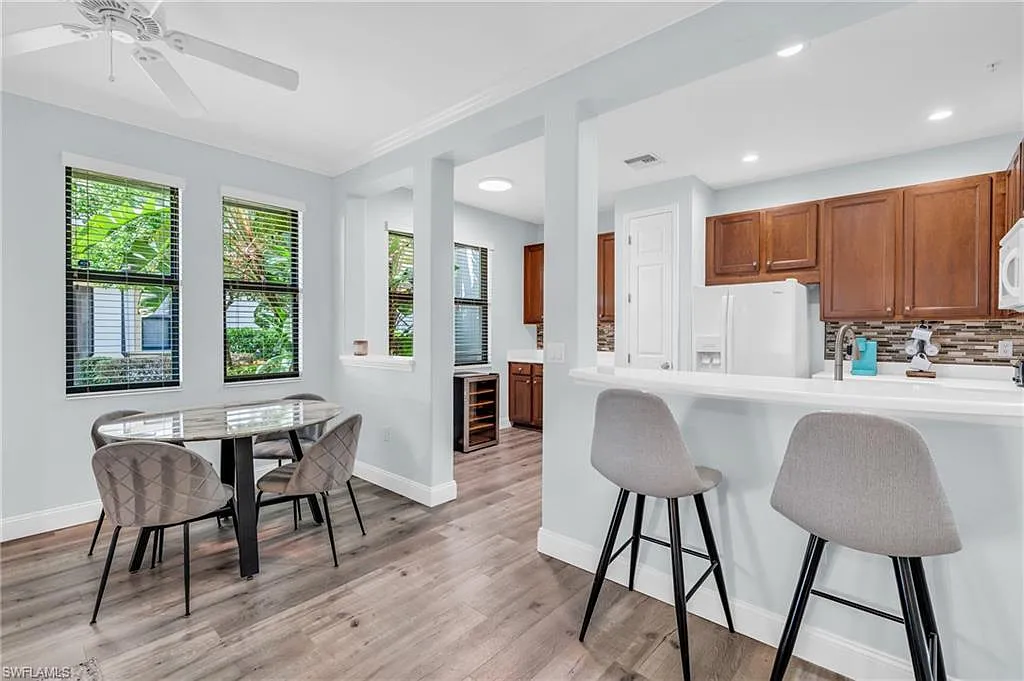 2 bed, 2.5 bath, 1583 sqft, $3,000 — Photo 3