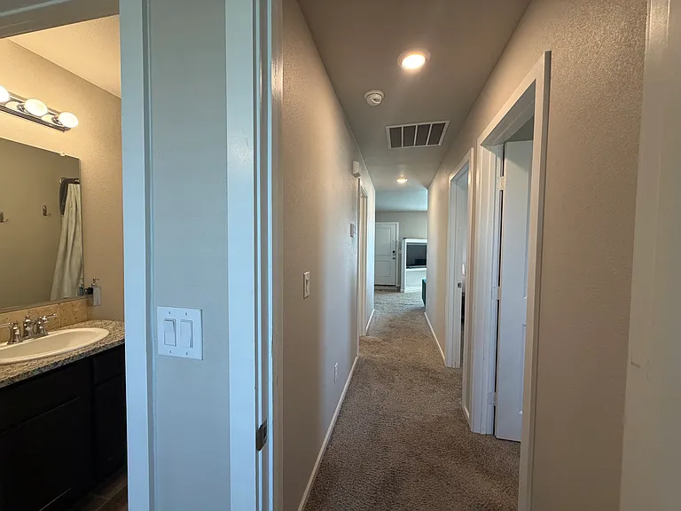 2608 Winfield Ave — Photo 21