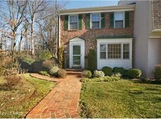 6401 Wainfleet Ct, Springfield, VA 22152