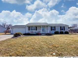 311 Dogwood Dr, Wapakoneta, OH 45895