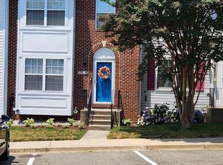 9804 Royal Commerce Pl, Upper Marlboro, MD 20774