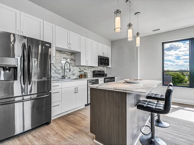 907 Winter St NE #201 — Photo 9